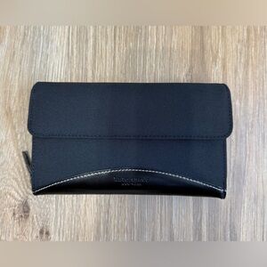 Kate Spade New York Black Continental Wallet Zip Around